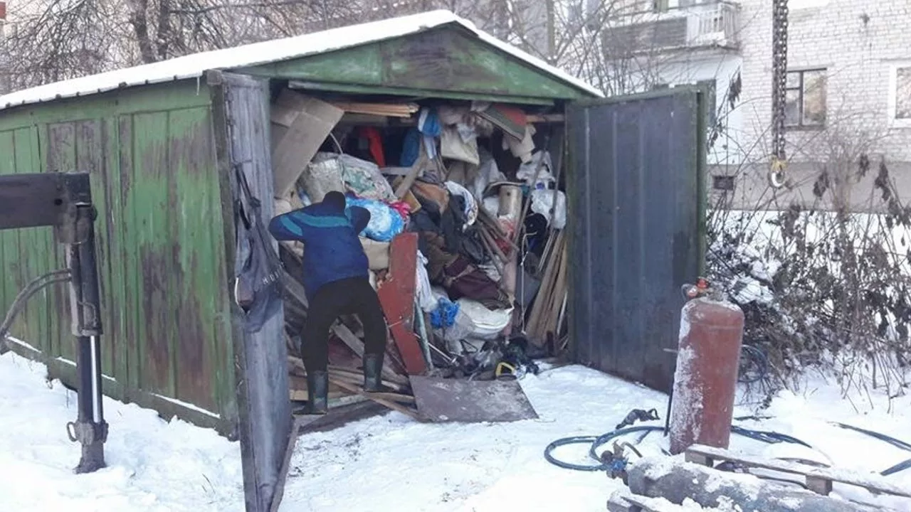 Вывоз мусора из гаража с гарантией чистоты в Павловском Посаде в октябре
